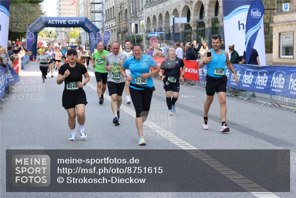07.09.2025 - BARMER Alsterlauf Strokosch-Dieckow http://msf.ph/oto/8751615 07.09.2025 10:15:09 Ziel 2132, 2698, 2705, 2936, 3243, 3548, 3703, 3885, 3886, 4007, 4024, 4442, 4443, 4756, 4757, 5952, 6047, 6194, 6263, 6266, 6267, 6273, 8482 meine-sportfotos.de