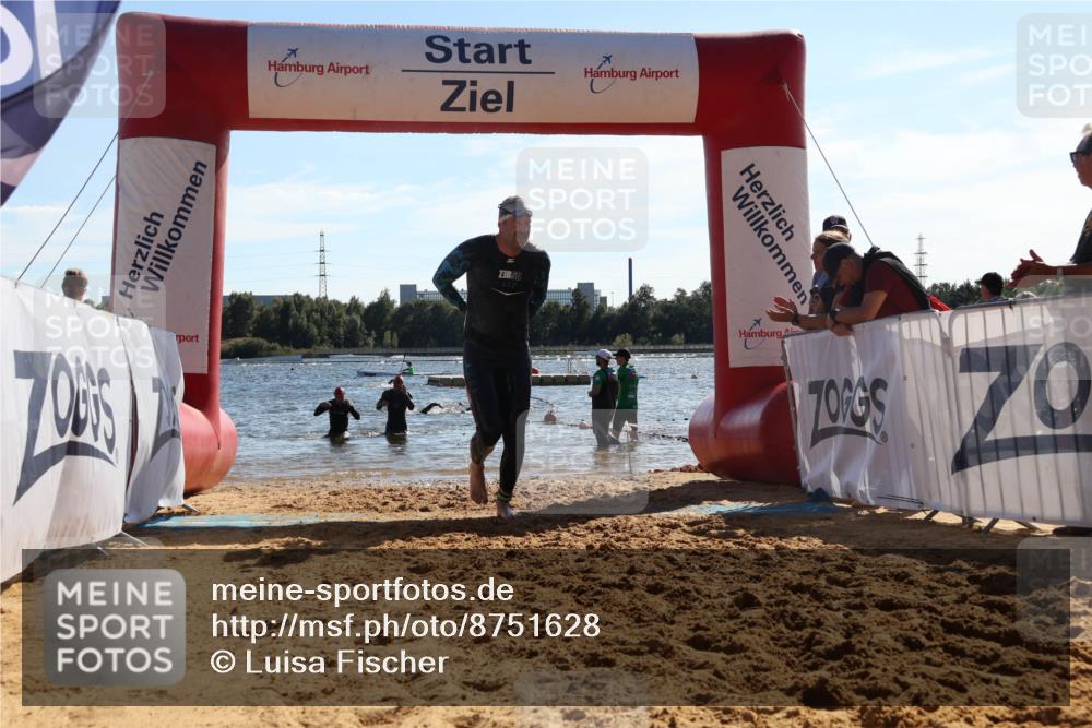 07.09.2025 - 19. Norderstedt Triathlon Luisa Fischer http://msf.ph/oto/8751628 07.09.2025 15:30:25 Schwimmen 482, 490, 491, 519, 524 meine-sportfotos.de