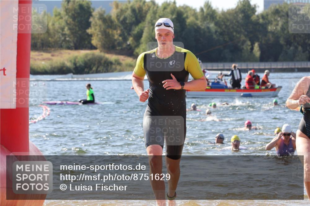 07.09.2025 - 19. Norderstedt Triathlon Luisa Fischer http://msf.ph/oto/8751629 07.09.2025 11:19:42 Schwimmen 279, 803, 815, 1267, 1368 meine-sportfotos.de