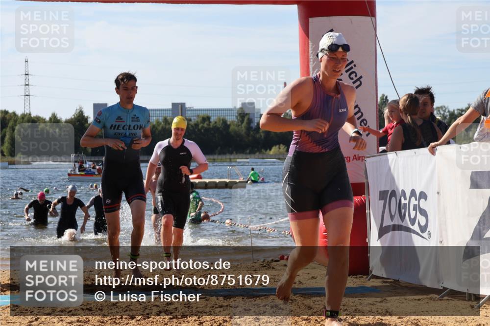 07.09.2025 - 19. Norderstedt Triathlon Luisa Fischer http://msf.ph/oto/8751679 07.09.2025 11:19:55 Schwimmen 279, 763, 803, 849, 861, 1239 meine-sportfotos.de