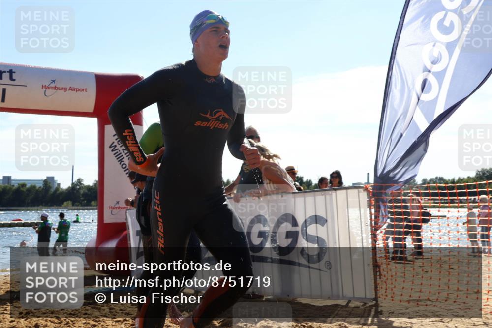 07.09.2025 - 19. Norderstedt Triathlon Luisa Fischer http://msf.ph/oto/8751719 07.09.2025 15:30:47 Schwimmen 530, 536 meine-sportfotos.de