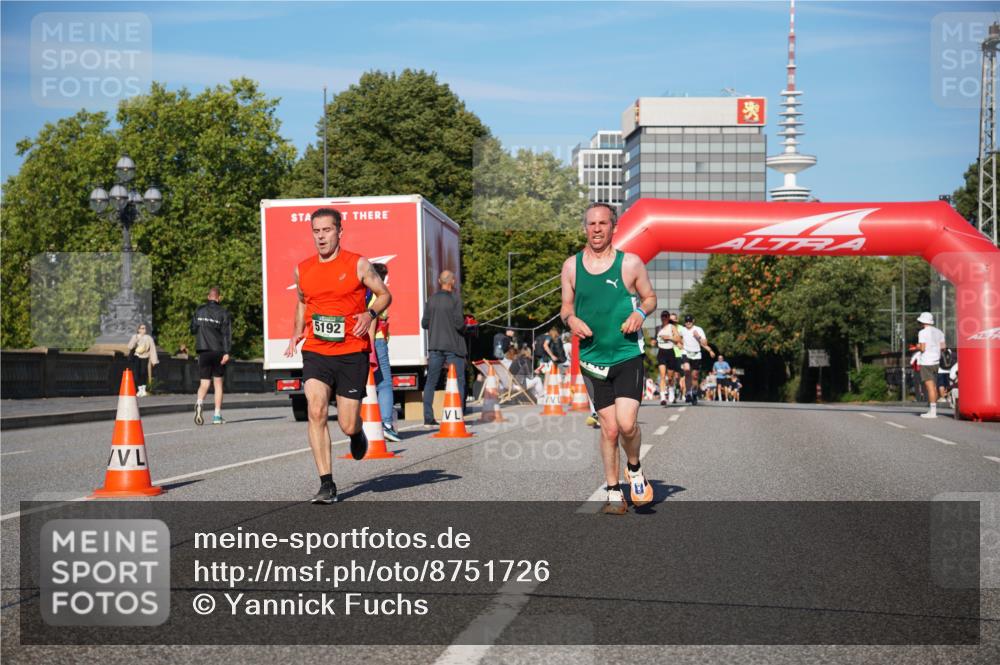 07.09.2025 - BARMER Alsterlauf Yannick Fuchs http://msf.ph/oto/8751726 07.09.2025 09:35:52 Laufen 5192 meine-sportfotos.de