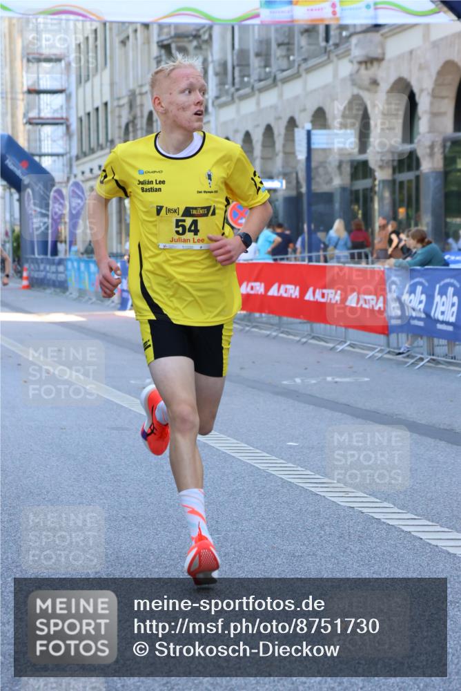 07.09.2025 - BARMER Alsterlauf Strokosch-Dieckow http://msf.ph/oto/8751730 07.09.2025 11:06:45 Ziel  meine-sportfotos.de