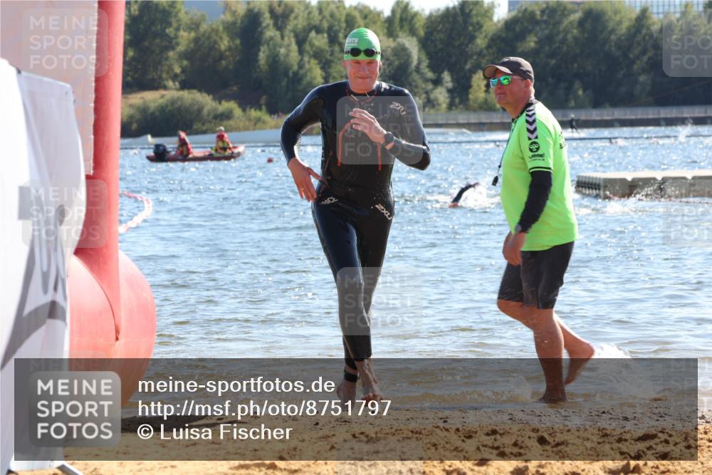 07.09.2025 - 19. Norderstedt Triathlon Luisa Fischer http://msf.ph/oto/8751797 07.09.2025 15:31:18 Schwimmen 531, 542, 926 meine-sportfotos.de