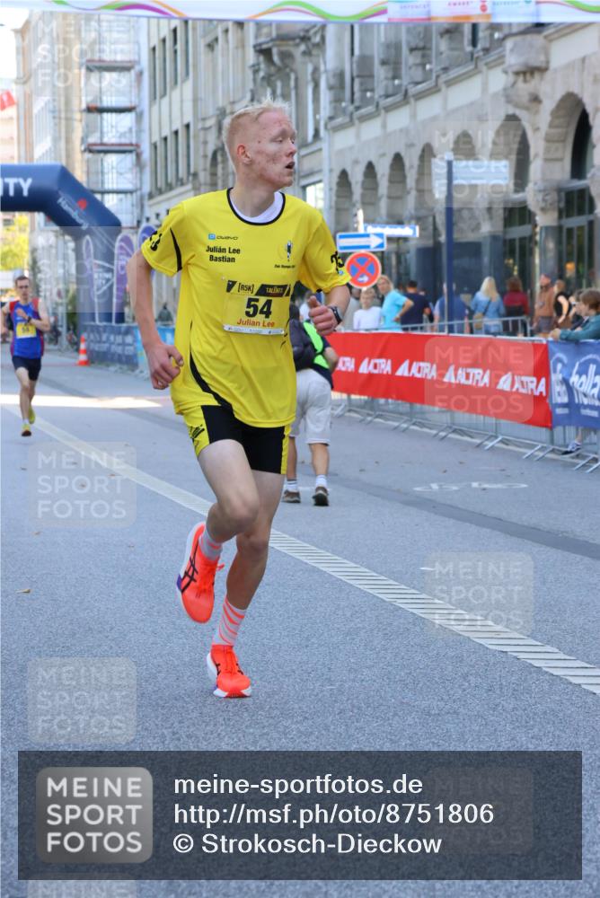 07.09.2025 - BARMER Alsterlauf Strokosch-Dieckow http://msf.ph/oto/8751806 07.09.2025 11:06:45 Ziel  meine-sportfotos.de