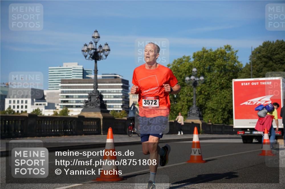 07.09.2025 - BARMER Alsterlauf Yannick Fuchs http://msf.ph/oto/8751808 07.09.2025 09:35:56 Laufen 3572 meine-sportfotos.de