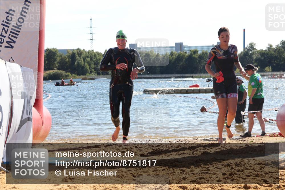 07.09.2025 - 19. Norderstedt Triathlon Luisa Fischer http://msf.ph/oto/8751817 07.09.2025 15:31:20 Schwimmen 531, 542, 926 meine-sportfotos.de