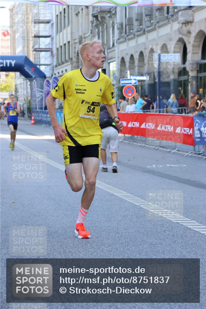 07.09.2025 - BARMER Alsterlauf Strokosch-Dieckow http://msf.ph/oto/8751837 07.09.2025 11:06:45 Ziel  meine-sportfotos.de
