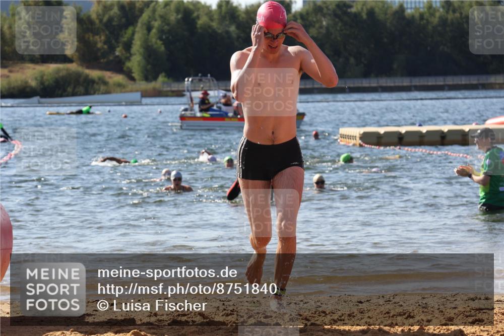 07.09.2025 - 19. Norderstedt Triathlon Luisa Fischer http://msf.ph/oto/8751840 07.09.2025 11:20:13 Schwimmen 136, 149, 286, 795, 846, 1320 meine-sportfotos.de