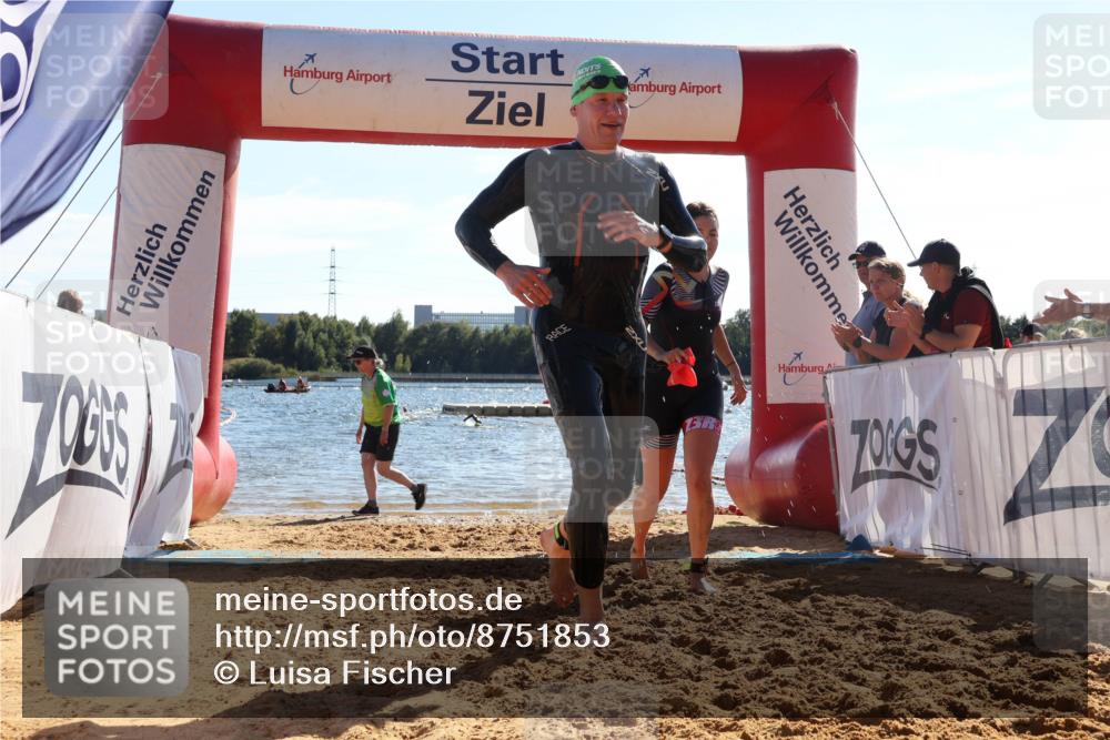 07.09.2025 - 19. Norderstedt Triathlon Luisa Fischer http://msf.ph/oto/8751853 07.09.2025 15:31:23 Schwimmen 531, 542, 926 meine-sportfotos.de