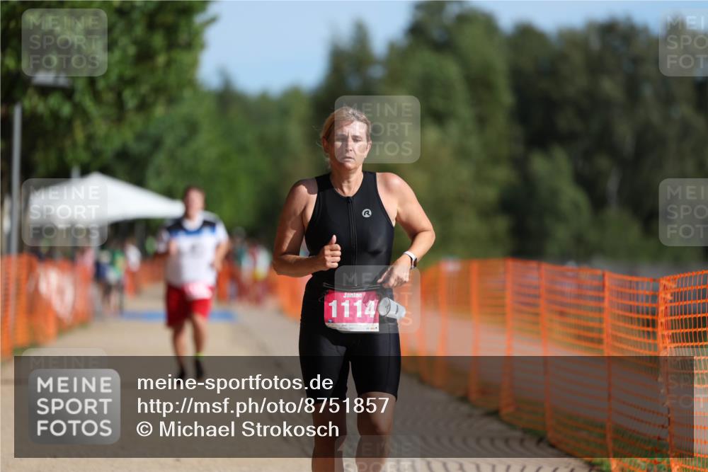 07.09.2025 - 19. Norderstedt Triathlon Michael Strokosch http://msf.ph/oto/8751857 07.09.2025 10:35:09 Laufen 1114, 1126 meine-sportfotos.de