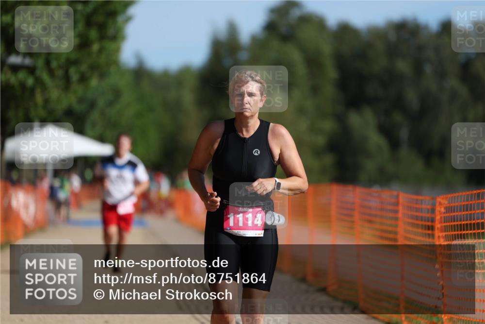 07.09.2025 - 19. Norderstedt Triathlon Michael Strokosch http://msf.ph/oto/8751864 07.09.2025 10:35:09 Laufen 1114, 1126 meine-sportfotos.de
