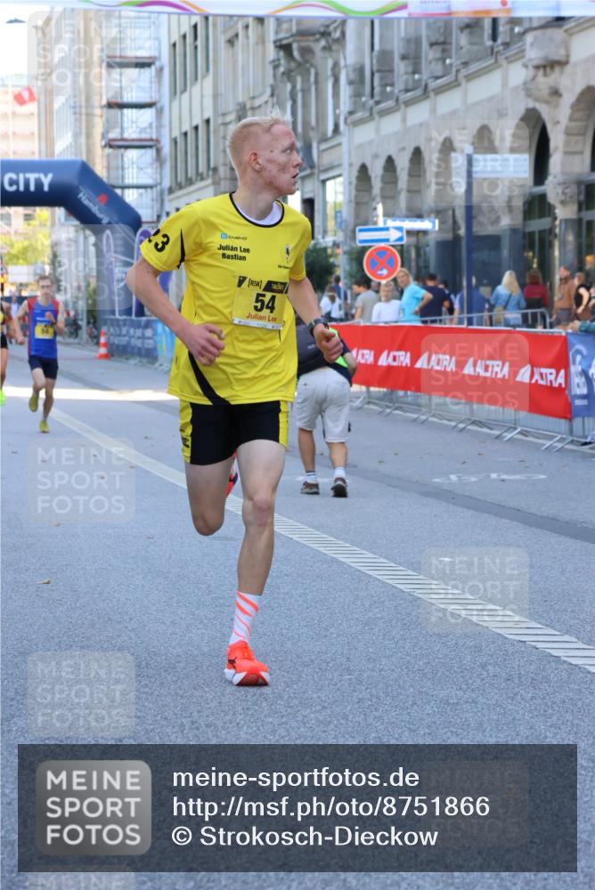 07.09.2025 - BARMER Alsterlauf Strokosch-Dieckow http://msf.ph/oto/8751866 07.09.2025 11:06:45 Ziel  meine-sportfotos.de
