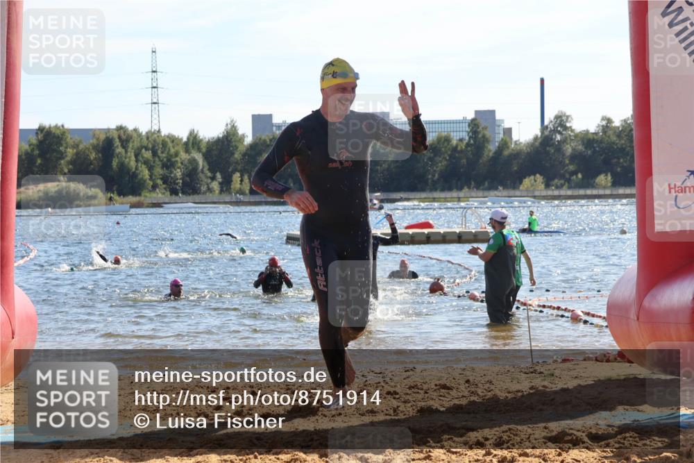 07.09.2025 - 19. Norderstedt Triathlon Luisa Fischer http://msf.ph/oto/8751914 07.09.2025 15:31:58 Schwimmen 485, 532 meine-sportfotos.de