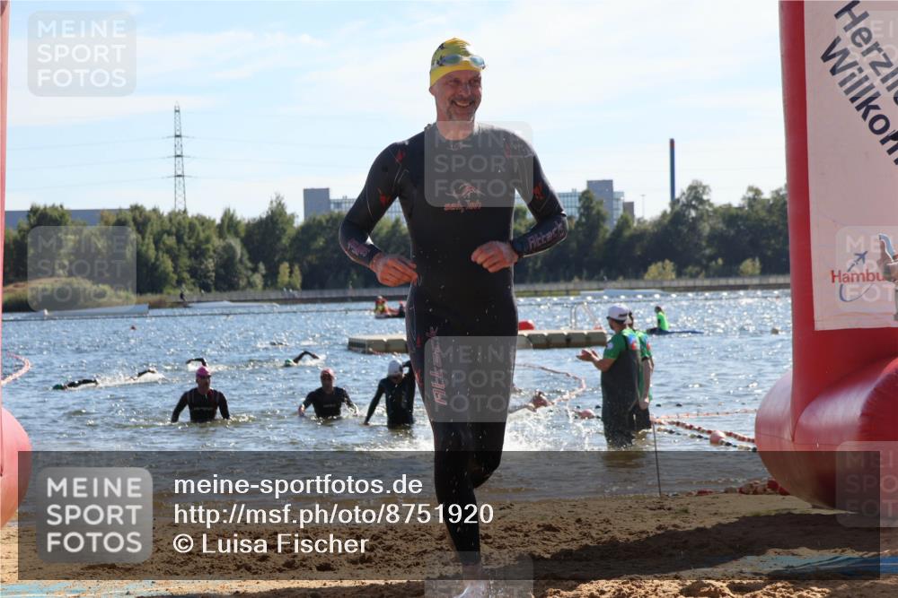 07.09.2025 - 19. Norderstedt Triathlon Luisa Fischer http://msf.ph/oto/8751920 07.09.2025 15:31:58 Schwimmen 485, 532 meine-sportfotos.de