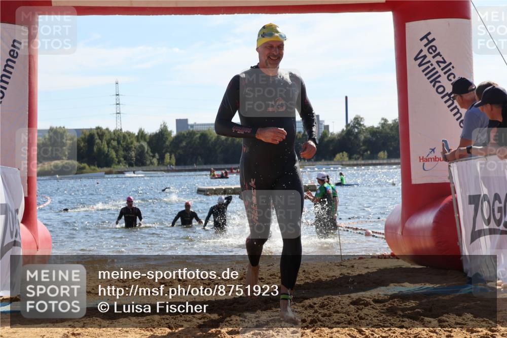 07.09.2025 - 19. Norderstedt Triathlon Luisa Fischer http://msf.ph/oto/8751923 07.09.2025 15:31:59 Schwimmen 485, 532 meine-sportfotos.de