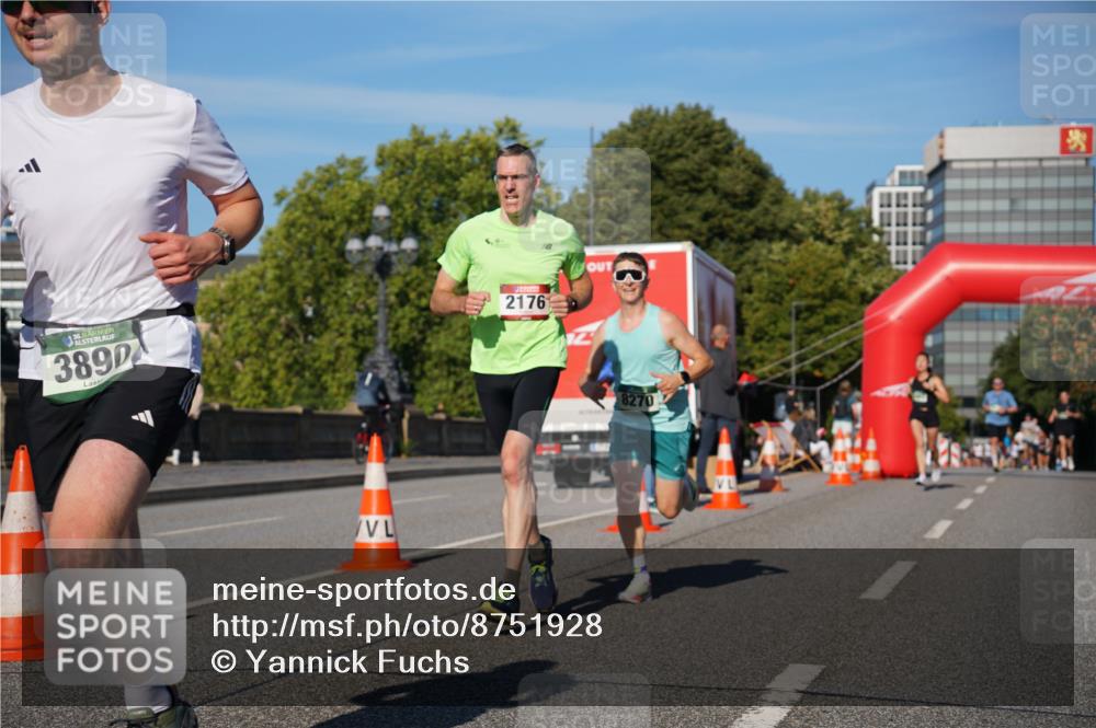 07.09.2025 - BARMER Alsterlauf Yannick Fuchs http://msf.ph/oto/8751928 07.09.2025 09:36:01 Laufen 36, 3890, 2176, 8270 meine-sportfotos.de