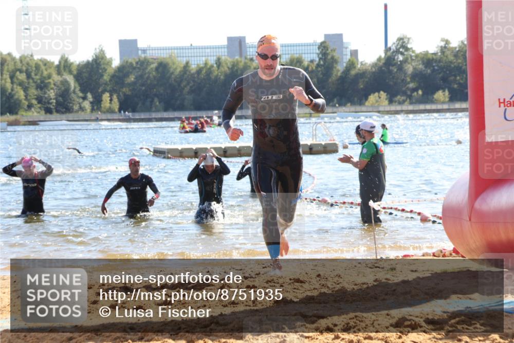 07.09.2025 - 19. Norderstedt Triathlon Luisa Fischer http://msf.ph/oto/8751935 07.09.2025 15:32:02 Schwimmen 485, 532 meine-sportfotos.de