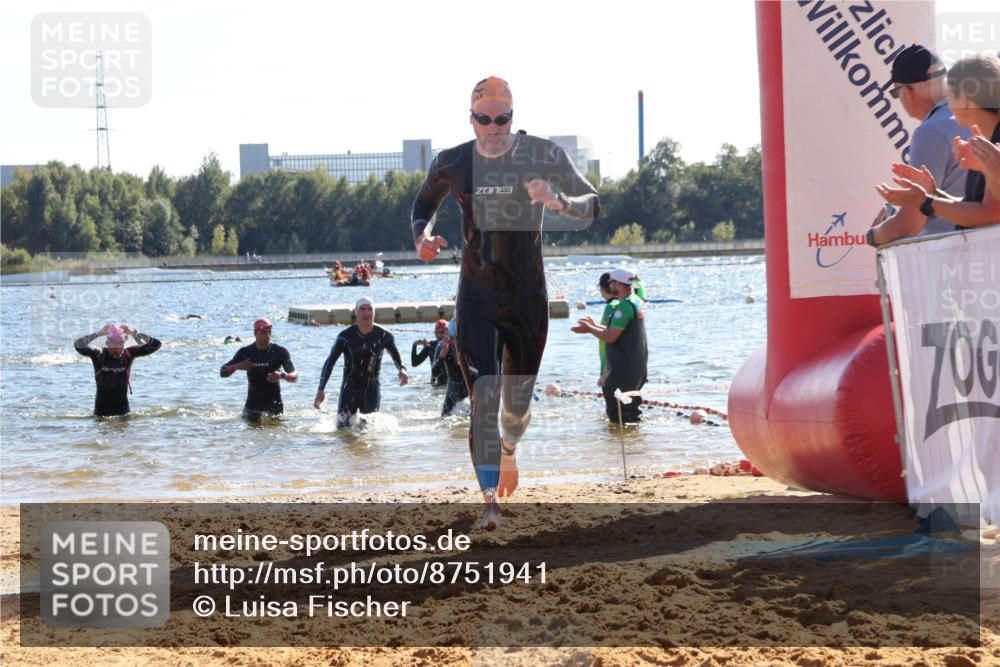07.09.2025 - 19. Norderstedt Triathlon Luisa Fischer http://msf.ph/oto/8751941 07.09.2025 15:32:02 Schwimmen 485, 532 meine-sportfotos.de