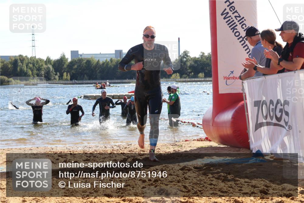 07.09.2025 - 19. Norderstedt Triathlon Luisa Fischer http://msf.ph/oto/8751946 07.09.2025 15:32:03 Schwimmen 485, 518, 532, 552, 1071 meine-sportfotos.de