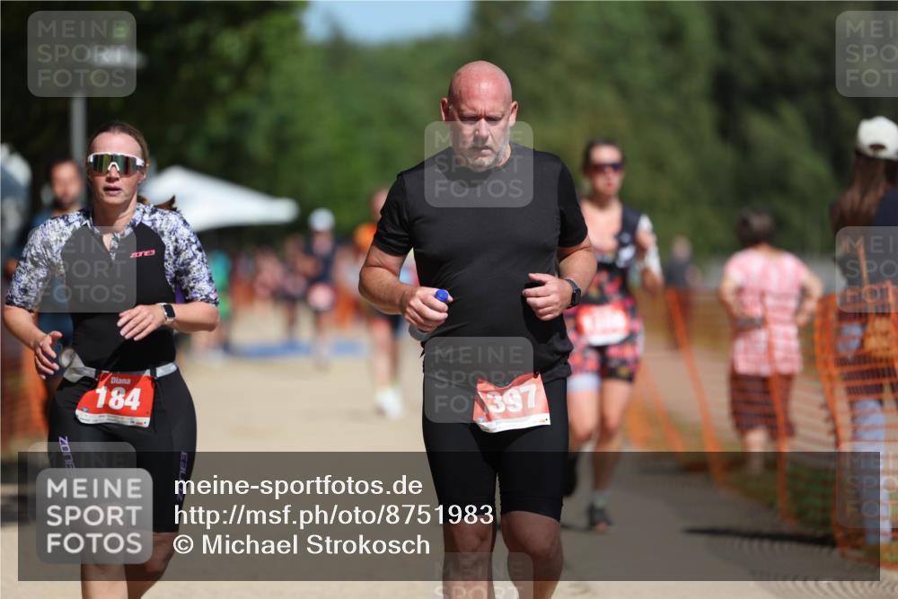 07.09.2025 - 19. Norderstedt Triathlon Michael Strokosch http://msf.ph/oto/8751983 07.09.2025 12:45:43 Laufen 184, 245, 267, 816, 1329, 1386, 1397 meine-sportfotos.de