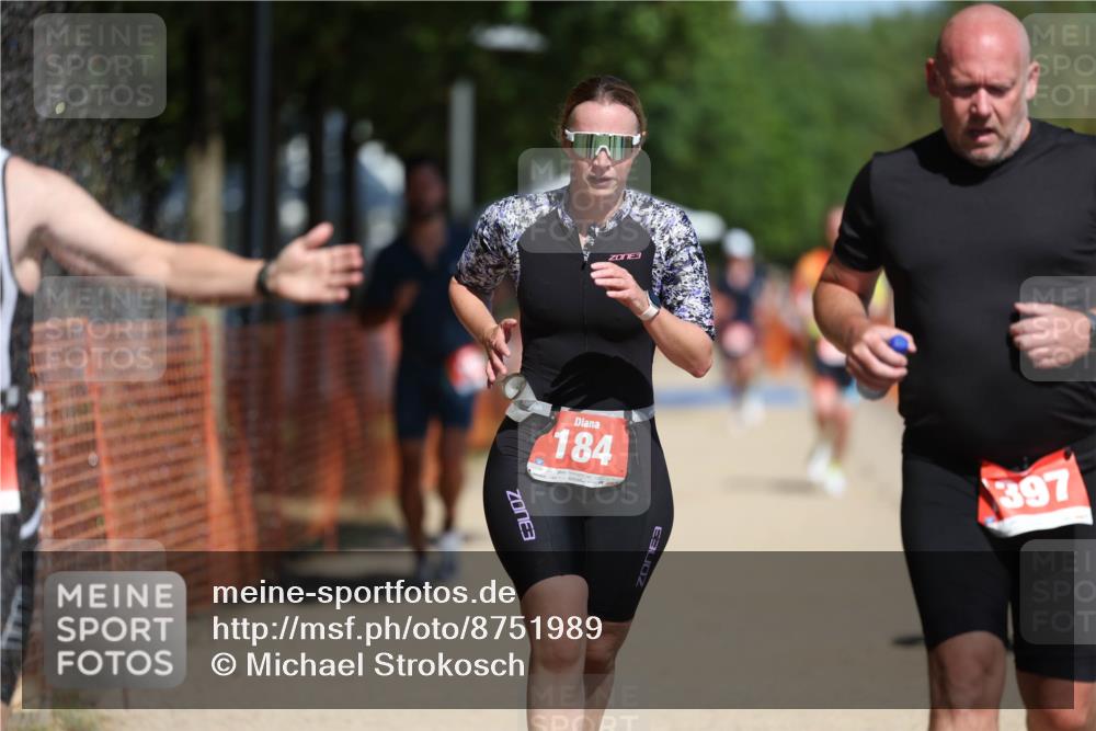 07.09.2025 - 19. Norderstedt Triathlon Michael Strokosch http://msf.ph/oto/8751989 07.09.2025 12:45:43 Laufen 184, 245, 267, 816, 1329, 1386, 1397 meine-sportfotos.de