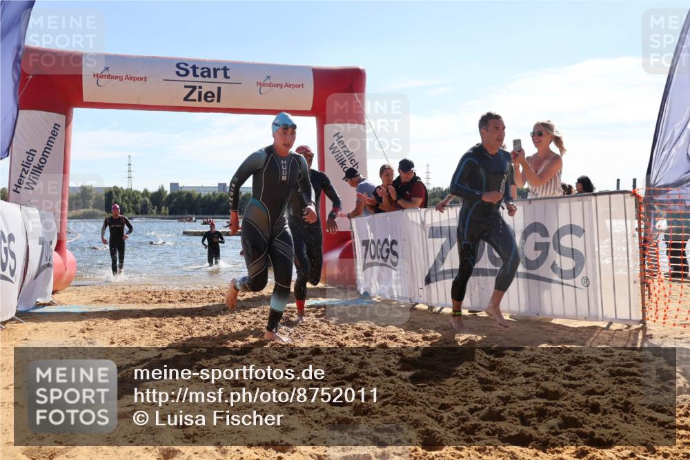 07.09.2025 - 19. Norderstedt Triathlon Luisa Fischer http://msf.ph/oto/8752011 07.09.2025 15:32:10 Schwimmen 483, 485, 518, 532, 552, 1071 meine-sportfotos.de