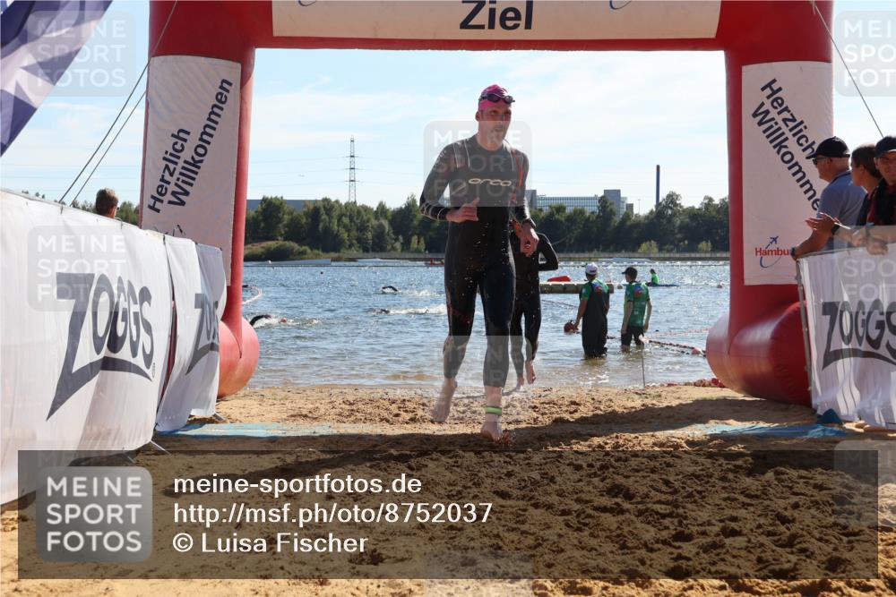 07.09.2025 - 19. Norderstedt Triathlon Luisa Fischer http://msf.ph/oto/8752037 07.09.2025 15:32:14 Schwimmen 483, 485, 518, 526, 552, 1071 meine-sportfotos.de