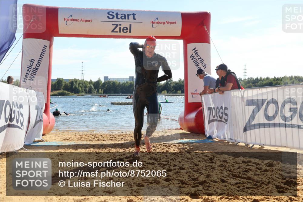 07.09.2025 - 19. Norderstedt Triathlon Luisa Fischer http://msf.ph/oto/8752065 07.09.2025 15:32:17 Schwimmen 483, 518, 526, 552, 1071 meine-sportfotos.de