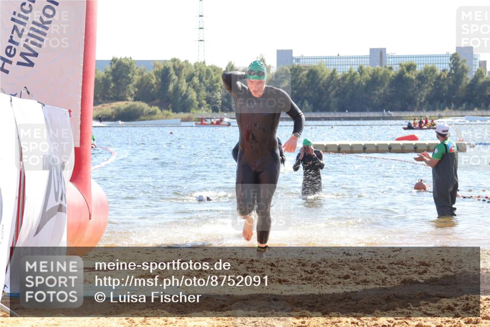 07.09.2025 - 19. Norderstedt Triathlon Luisa Fischer http://msf.ph/oto/8752091 07.09.2025 15:32:29 Schwimmen 488, 526, 548 meine-sportfotos.de
