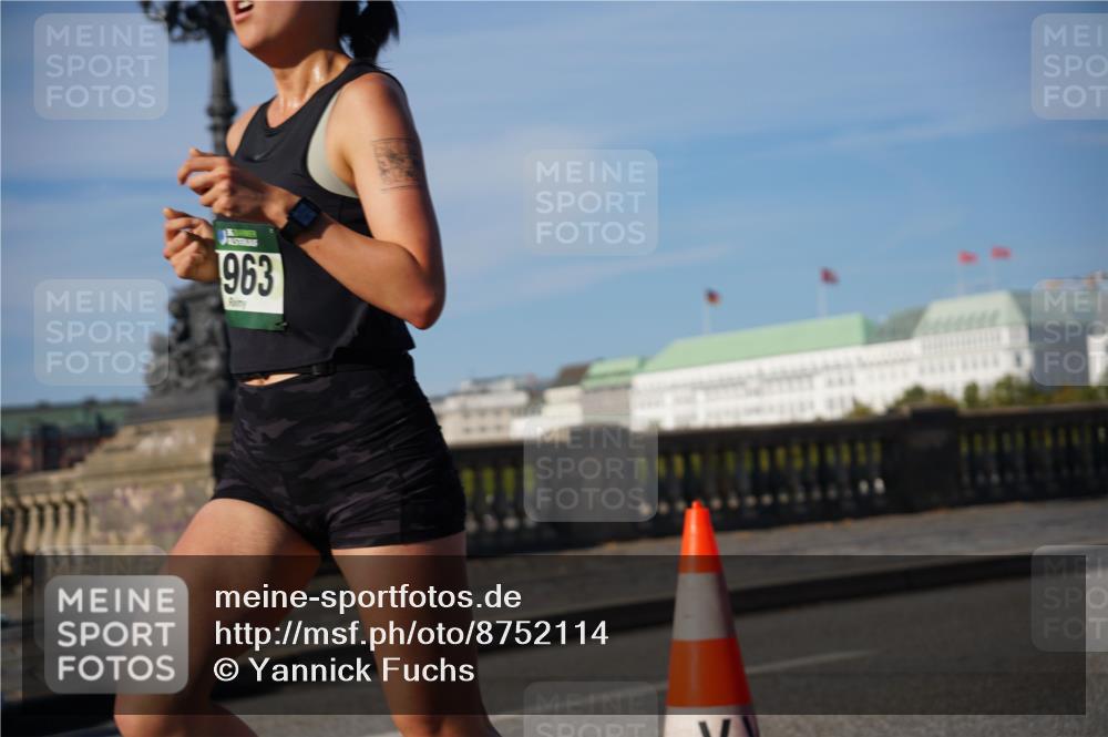 07.09.2025 - BARMER Alsterlauf Yannick Fuchs http://msf.ph/oto/8752114 07.09.2025 09:36:08 Laufen 963 meine-sportfotos.de