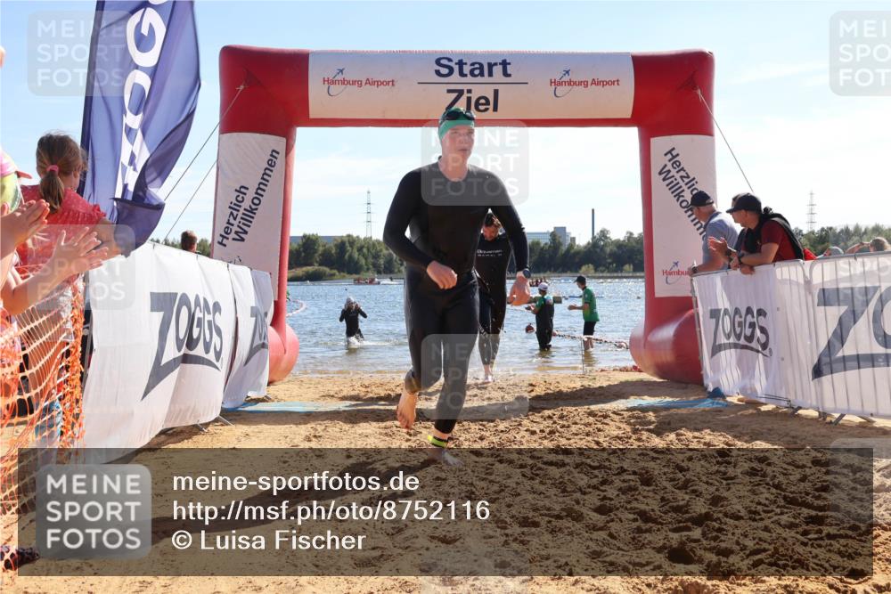 07.09.2025 - 19. Norderstedt Triathlon Luisa Fischer http://msf.ph/oto/8752116 07.09.2025 15:32:31 Schwimmen 488, 548 meine-sportfotos.de