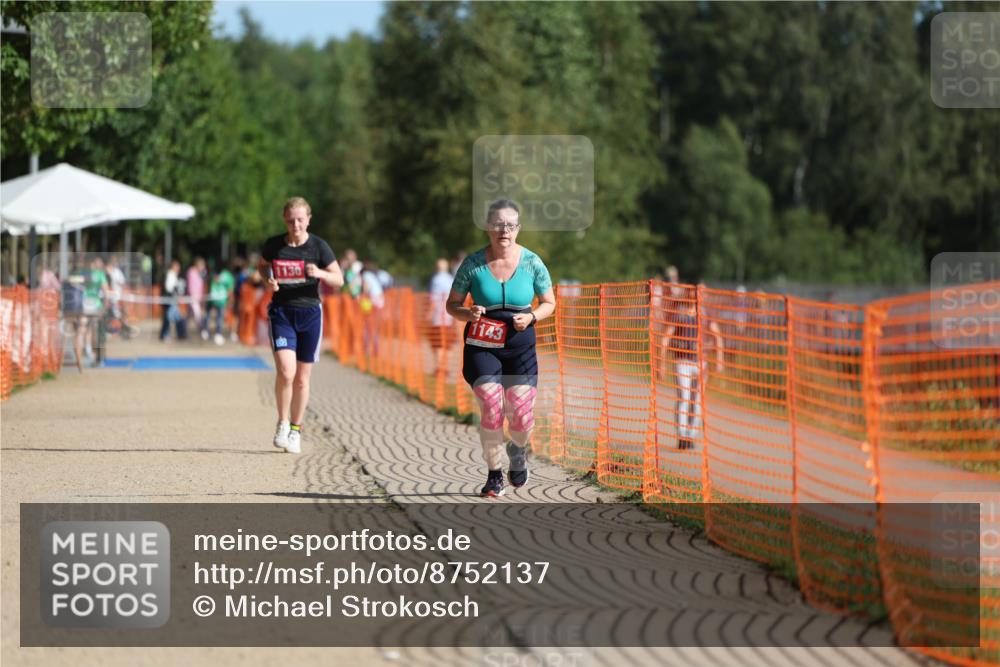 07.09.2025 - 19. Norderstedt Triathlon Michael Strokosch http://msf.ph/oto/8752137 07.09.2025 10:35:33 Laufen 1143, 1146 meine-sportfotos.de