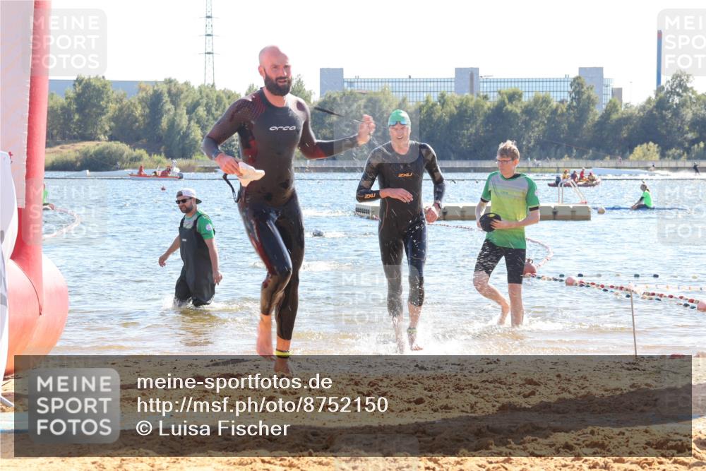 07.09.2025 - 19. Norderstedt Triathlon Luisa Fischer http://msf.ph/oto/8752150 07.09.2025 15:32:37 Schwimmen 488, 529, 543, 548 meine-sportfotos.de