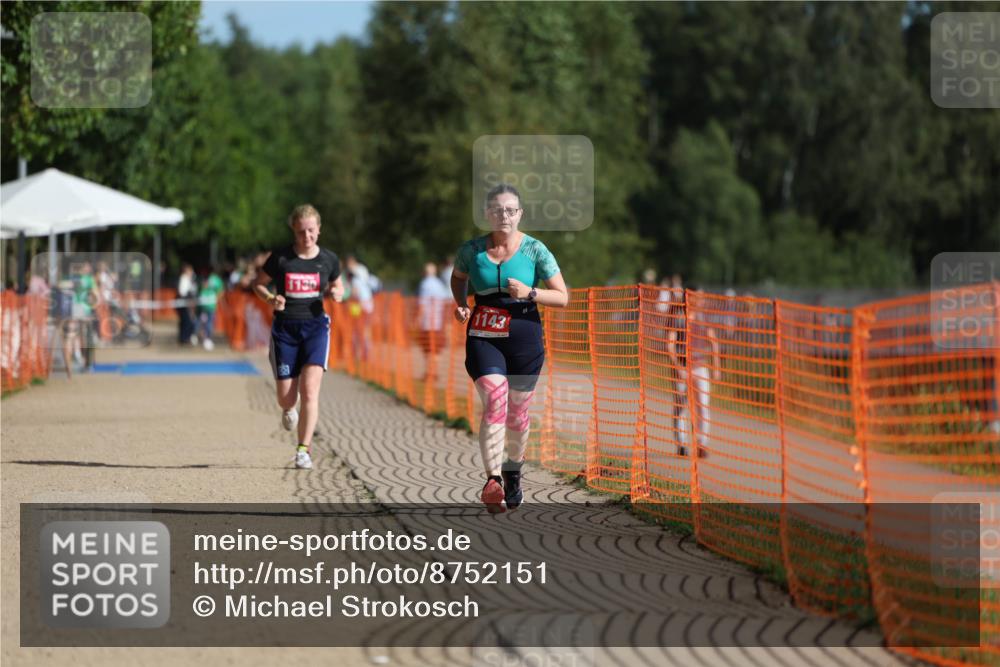 07.09.2025 - 19. Norderstedt Triathlon Michael Strokosch http://msf.ph/oto/8752151 07.09.2025 10:35:34 Laufen 1130, 1143, 1146 meine-sportfotos.de