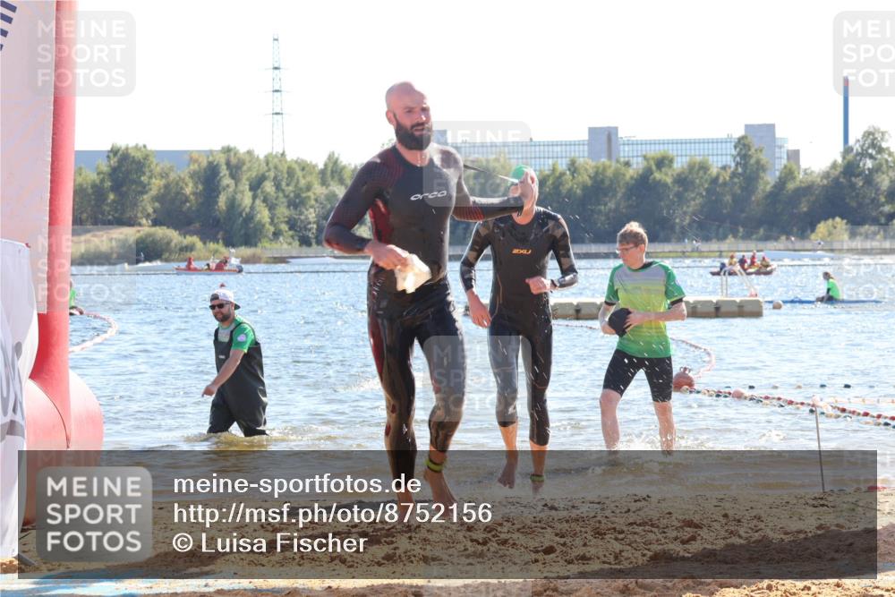 07.09.2025 - 19. Norderstedt Triathlon Luisa Fischer http://msf.ph/oto/8752156 07.09.2025 15:32:38 Schwimmen 488, 529, 543, 548 meine-sportfotos.de