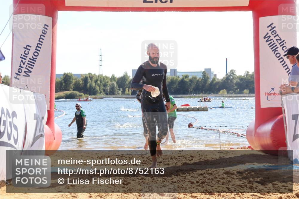 07.09.2025 - 19. Norderstedt Triathlon Luisa Fischer http://msf.ph/oto/8752163 07.09.2025 15:32:38 Schwimmen 488, 529, 543, 548 meine-sportfotos.de