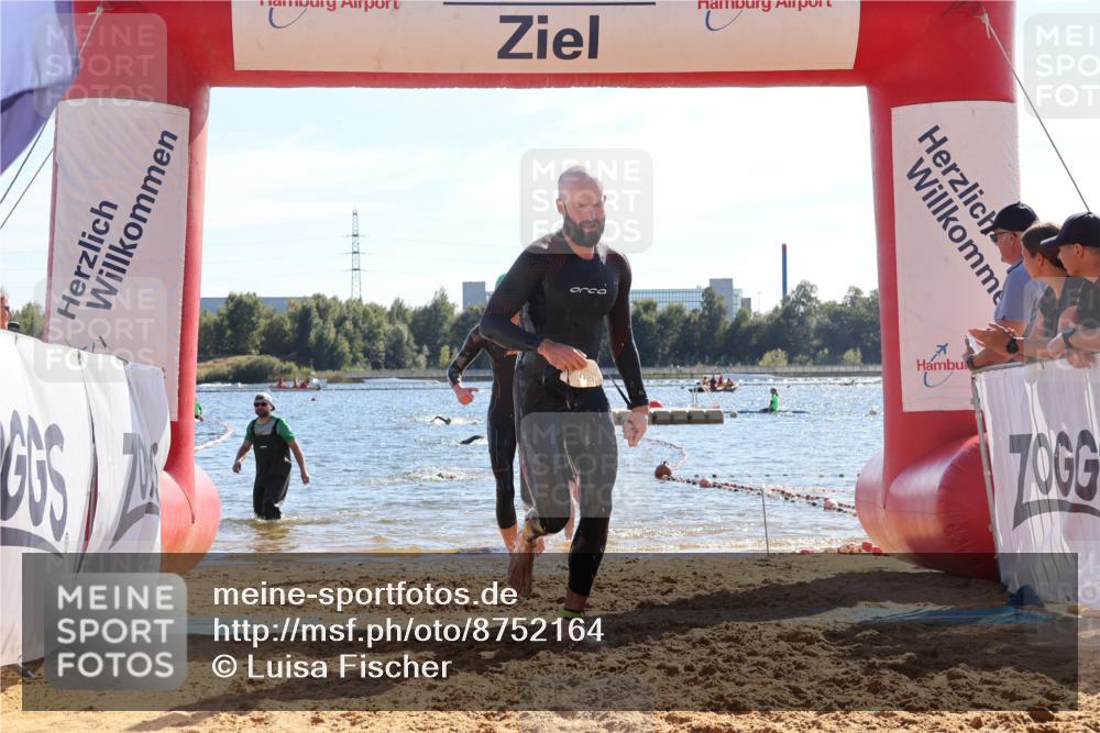 07.09.2025 - 19. Norderstedt Triathlon Luisa Fischer http://msf.ph/oto/8752164 07.09.2025 15:32:39 Schwimmen 488, 529, 543, 548 meine-sportfotos.de