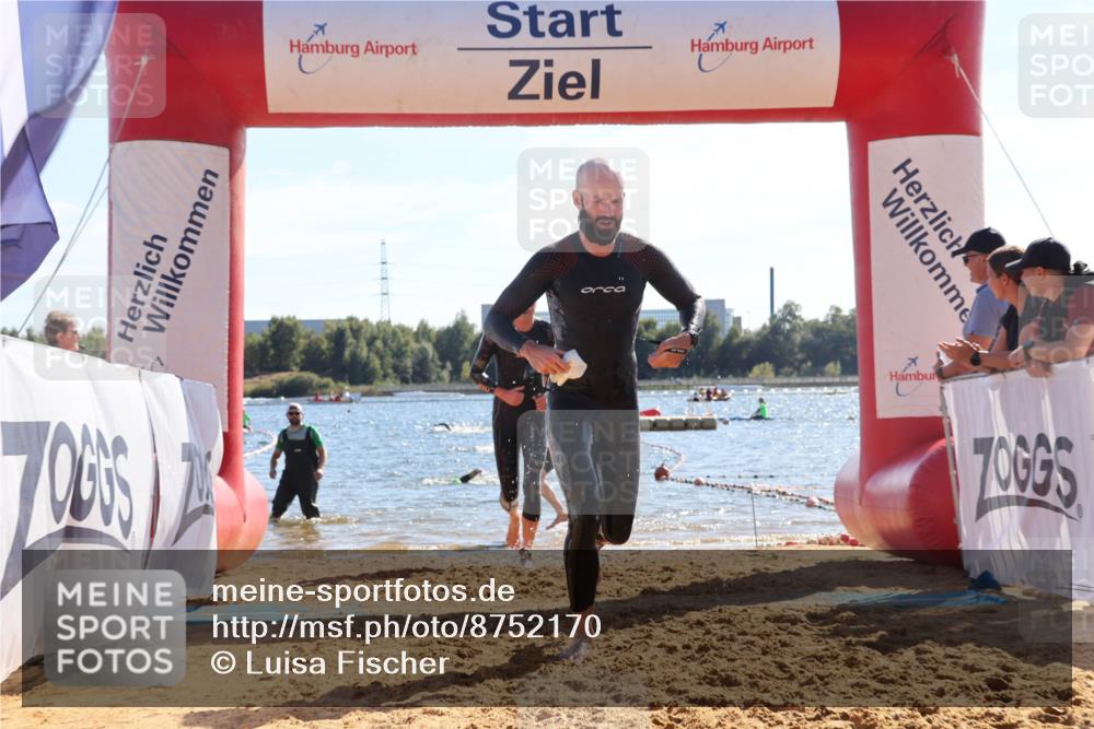 07.09.2025 - 19. Norderstedt Triathlon Luisa Fischer http://msf.ph/oto/8752170 07.09.2025 15:32:39 Schwimmen 488, 529, 543, 548 meine-sportfotos.de