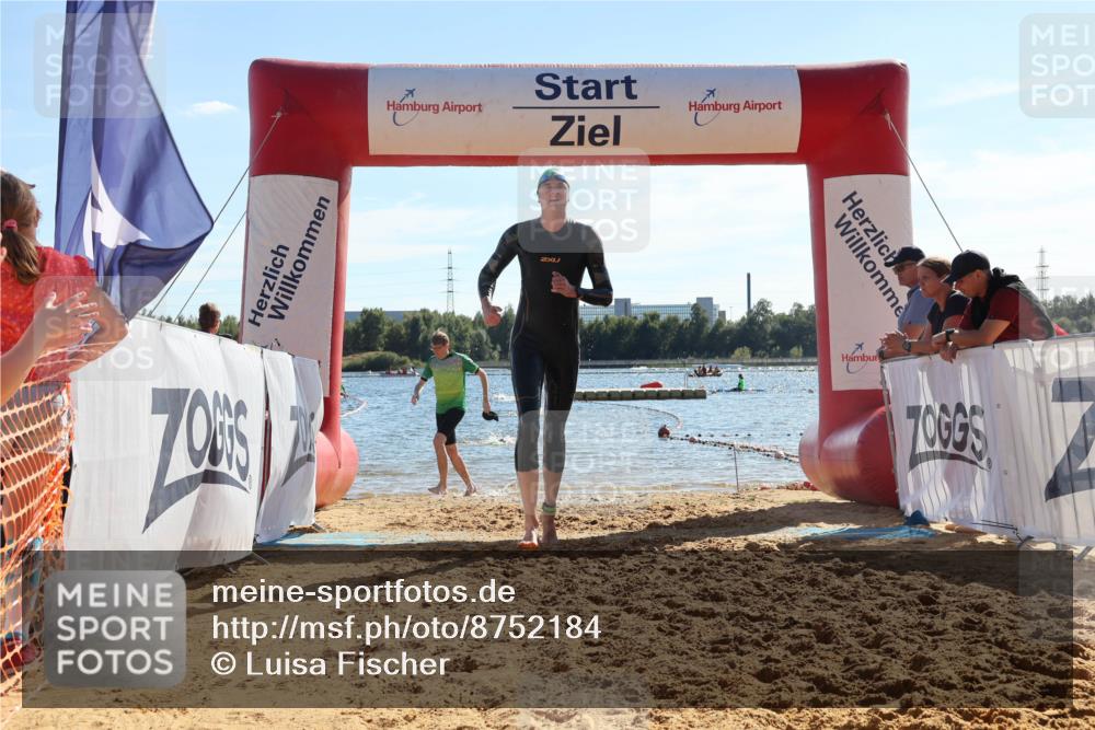 07.09.2025 - 19. Norderstedt Triathlon Luisa Fischer http://msf.ph/oto/8752184 07.09.2025 15:32:41 Schwimmen 488, 529, 543, 548 meine-sportfotos.de
