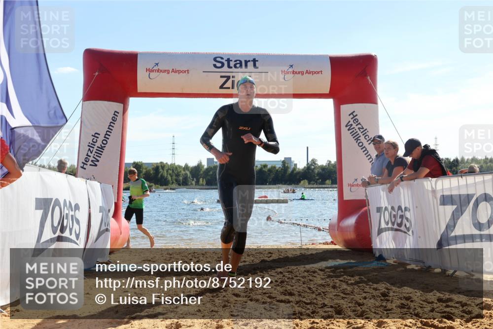07.09.2025 - 19. Norderstedt Triathlon Luisa Fischer http://msf.ph/oto/8752192 07.09.2025 15:32:41 Schwimmen 488, 529, 543, 548 meine-sportfotos.de
