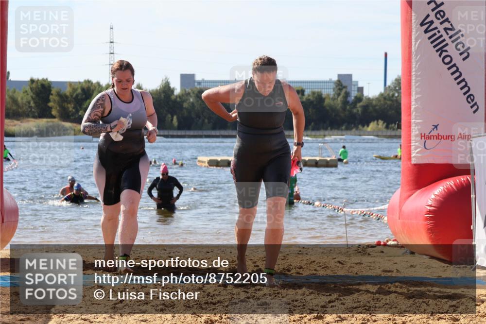 07.09.2025 - 19. Norderstedt Triathlon Luisa Fischer http://msf.ph/oto/8752205 07.09.2025 11:21:59 Schwimmen 259, 1381 meine-sportfotos.de