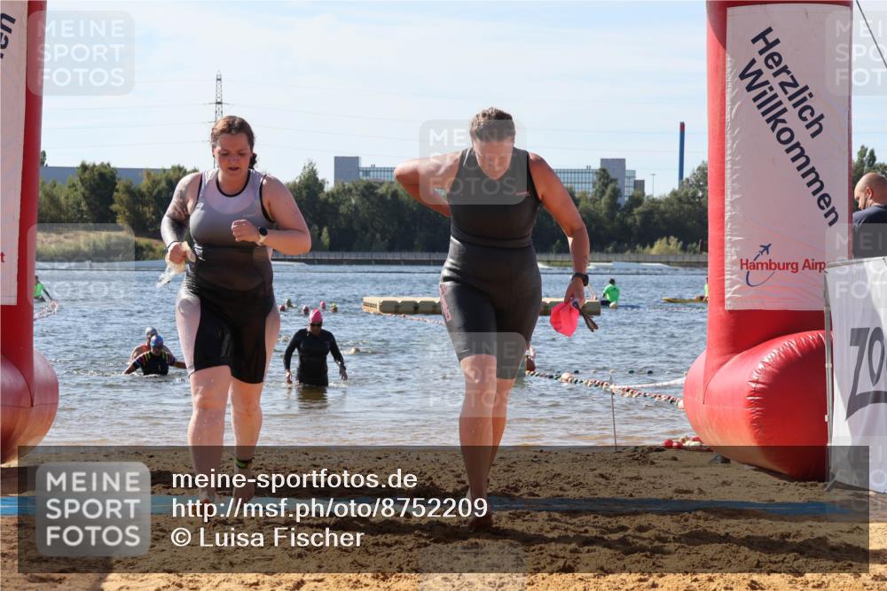 07.09.2025 - 19. Norderstedt Triathlon Luisa Fischer http://msf.ph/oto/8752209 07.09.2025 11:22:00 Schwimmen 259, 1381 meine-sportfotos.de