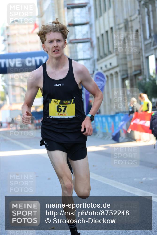 07.09.2025 - BARMER Alsterlauf Strokosch-Dieckow http://msf.ph/oto/8752248 07.09.2025 11:05:53 Ziel 52, 61, 62, 64, 65, 68 meine-sportfotos.de
