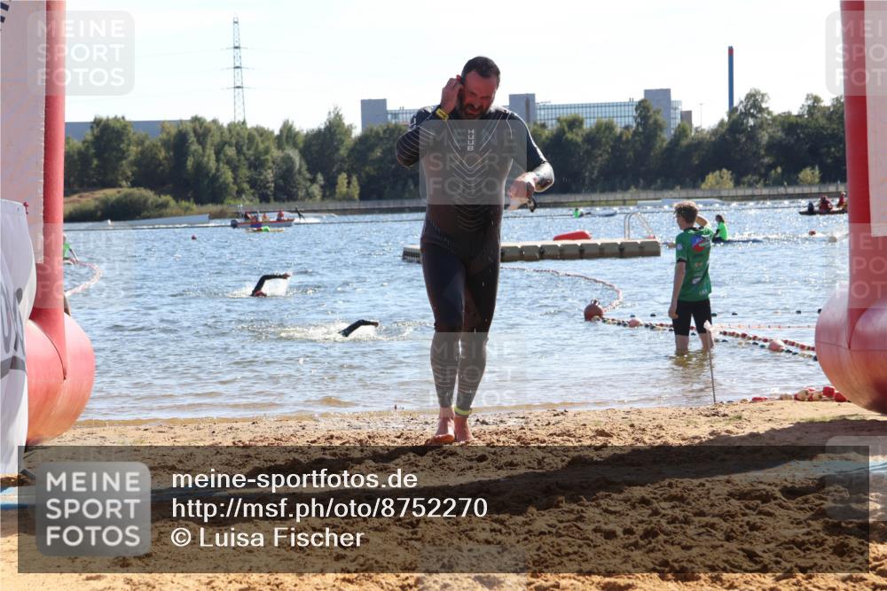 07.09.2025 - 19. Norderstedt Triathlon Luisa Fischer http://msf.ph/oto/8752270 07.09.2025 15:33:14 Schwimmen 516 meine-sportfotos.de
