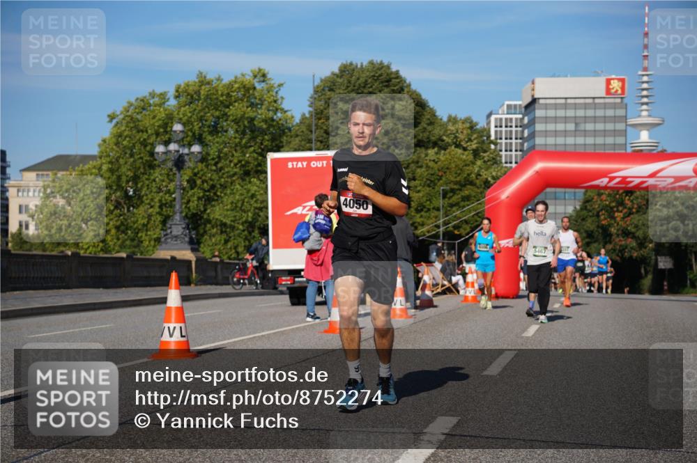 07.09.2025 - BARMER Alsterlauf Yannick Fuchs http://msf.ph/oto/8752274 07.09.2025 09:36:15 Laufen 4050, 5467 meine-sportfotos.de