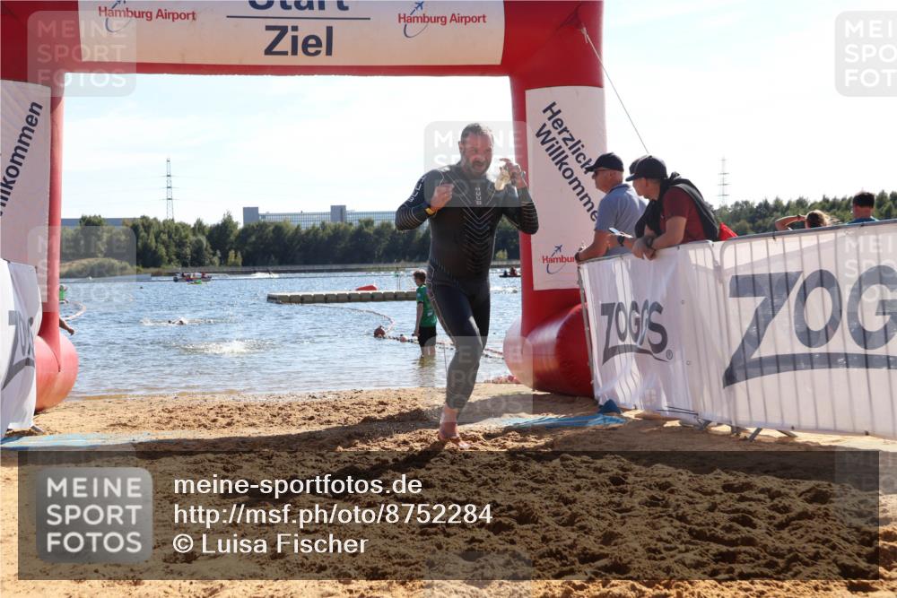 07.09.2025 - 19. Norderstedt Triathlon Luisa Fischer http://msf.ph/oto/8752284 07.09.2025 15:33:16 Schwimmen 516 meine-sportfotos.de