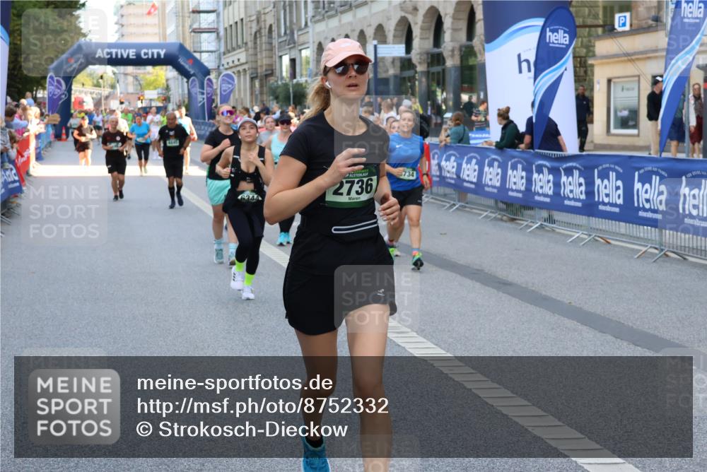 07.09.2025 - BARMER Alsterlauf Strokosch-Dieckow http://msf.ph/oto/8752332 07.09.2025 10:14:58 Ziel 2158, 2651, 2674, 2705, 2936, 3132, 3133, 3243, 3548, 3703, 3885, 3886, 4020, 4021, 4024, 4177, 4442, 4443, 4556, 4756, 4757, 4878, 4879, 5134, 5291, 5631, 5952, 6194, 8482 meine-sportfotos.de