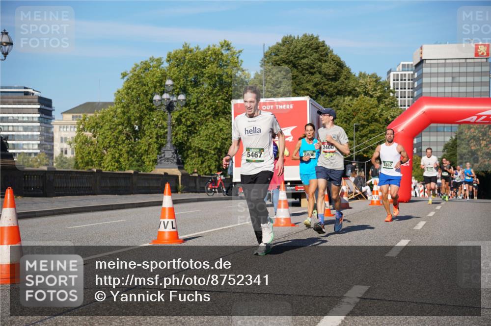 07.09.2025 - BARMER Alsterlauf Yannick Fuchs http://msf.ph/oto/8752341 07.09.2025 09:36:17 Laufen 5467, 8006, 2400, 5382 meine-sportfotos.de