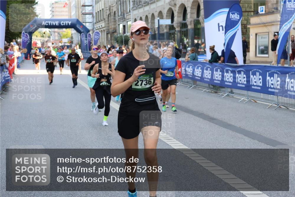 07.09.2025 - BARMER Alsterlauf Strokosch-Dieckow http://msf.ph/oto/8752358 07.09.2025 10:14:58 Ziel 2158, 2651, 2674, 2705, 2936, 3132, 3133, 3243, 3548, 3703, 3885, 3886, 4020, 4021, 4024, 4177, 4442, 4443, 4556, 4756, 4757, 4878, 4879, 5134, 5291, 5631, 5952, 6194, 8482 meine-sportfotos.de